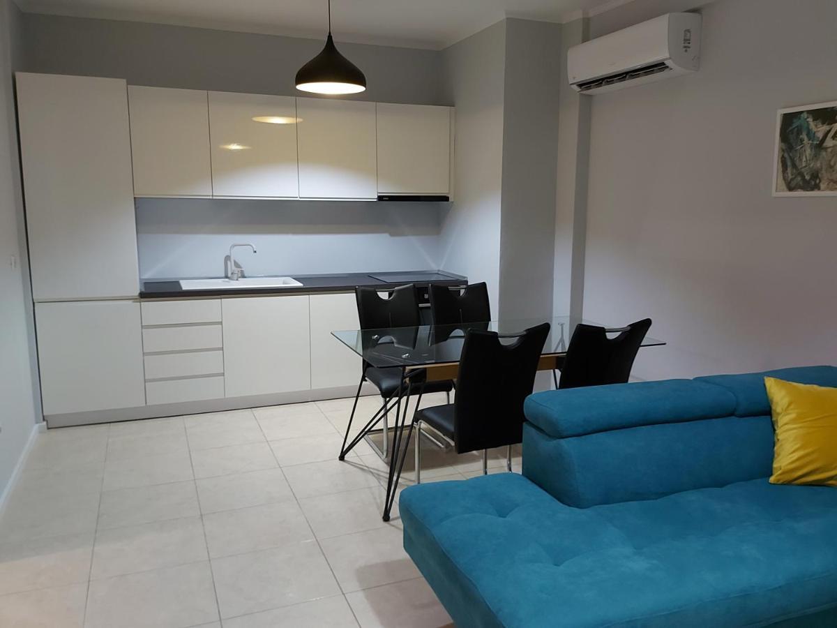 K2 Home - 5Th Floor Tirana Esterno foto